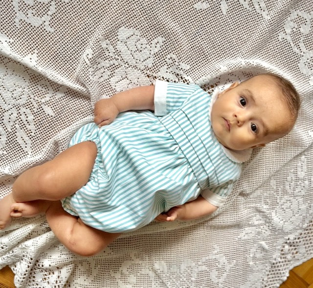 Cute aqua stripes