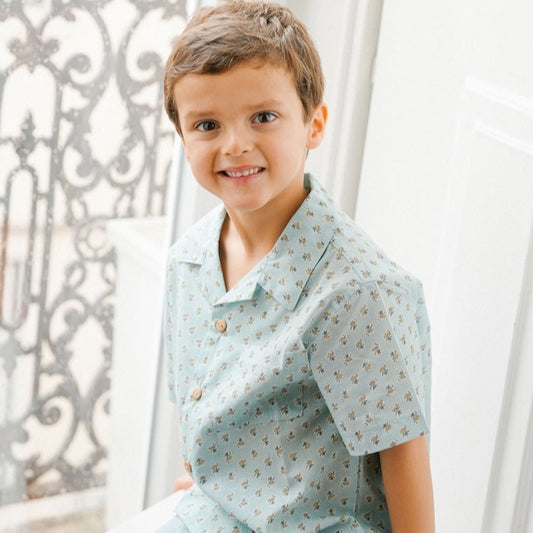 Camisa verde água com flores