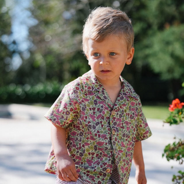 Camisa flores bordeaux