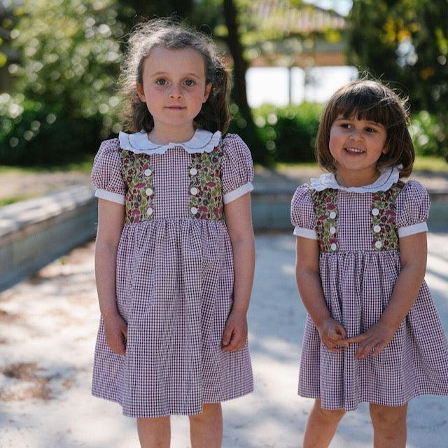 Vestido quadradinhos bordeaux