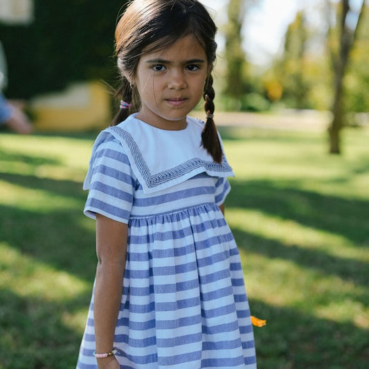 Vestido riscas azuis