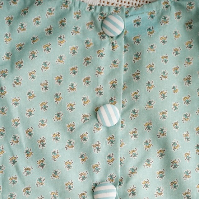 Camisa verde água flores