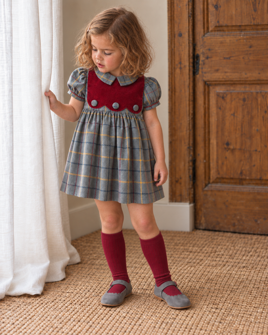 Vestido xadrez com corpo bordeaux