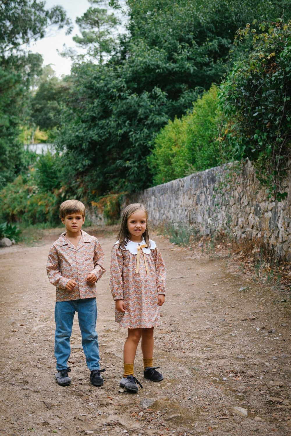 Vestido flores com gola branca - Image 4