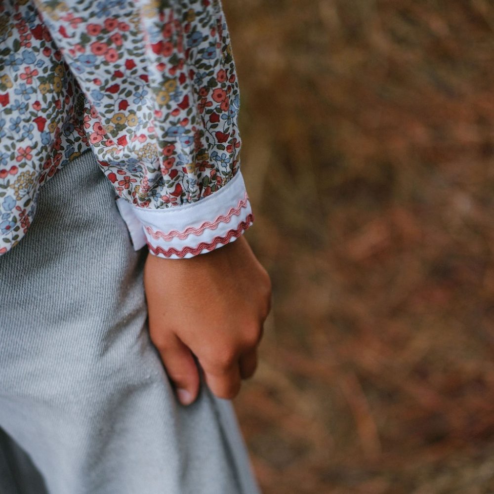Camisa de flores com grega - Image 4