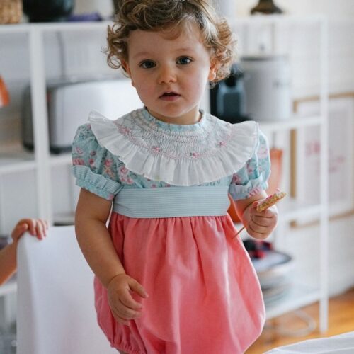 Floral romper with dotted collar